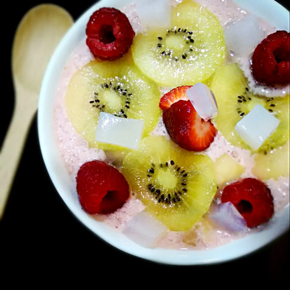 #smoothie #bowl|Ching Wen Chinさん