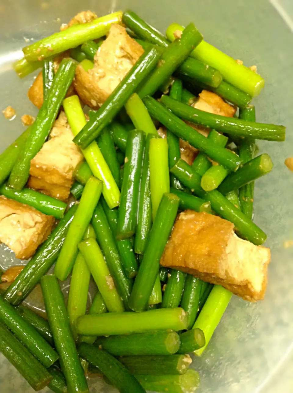 Snapdishの料理写真:GaRLiC staLkS sauTeeD iN OysTer SauCe|GeMzKiTchさん