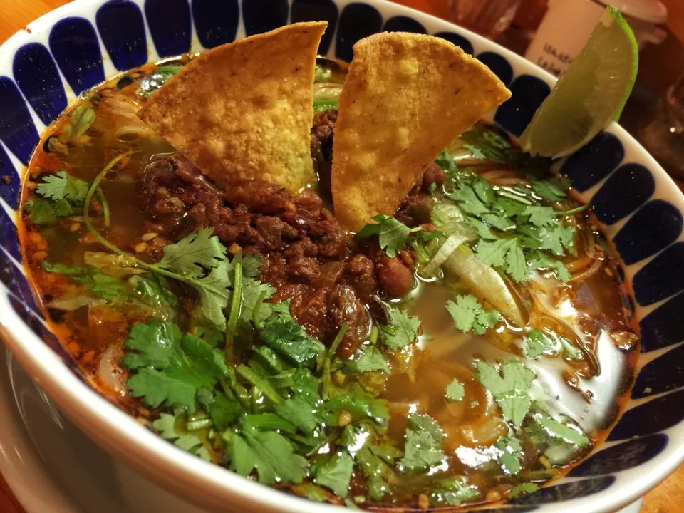 ペペの期間限定メキシコラーメン！コレは癖になる味やな…。|たけうちさん