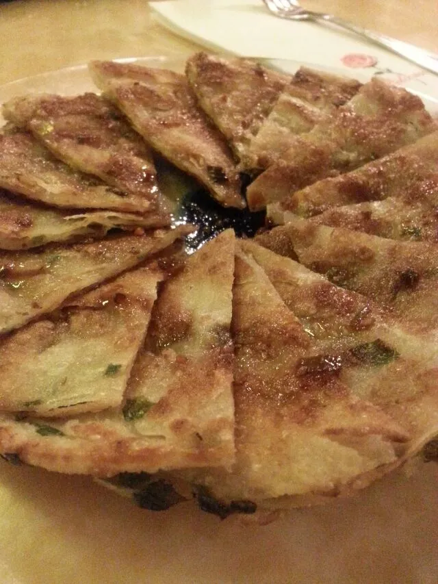 scallion pancakes.|Polly Gelfusoさん