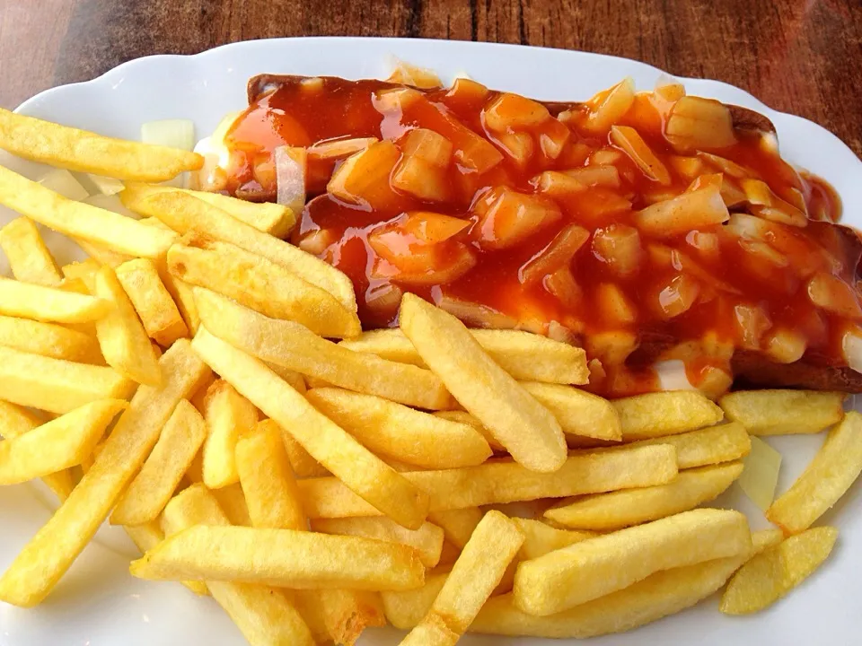 Frikandel spezial mit Pommes|Fujiko Toyohashiさん