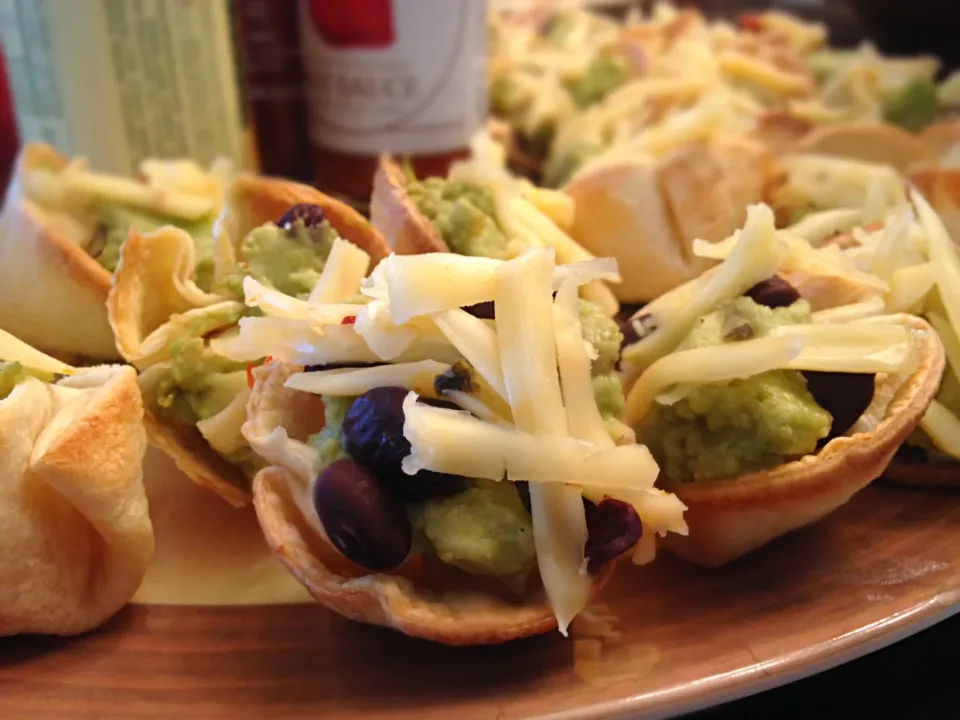 Snapdishの料理写真:Mini tostada bites|Jenさん