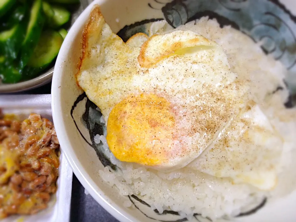 目玉焼き丼|gekoさん