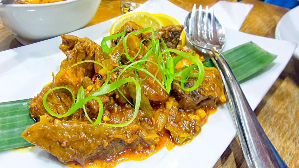 Adobo Batangas Style. Check us out, @Lasa Bistro, Filinvest, Alabang. Philippines|Ck Kalawさん