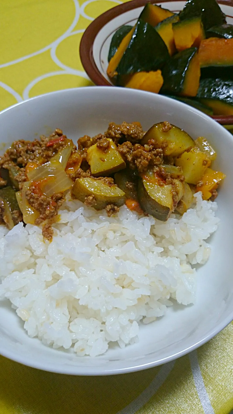 牛ひき肉とラタトゥイユのドライカレー|ぱやさん