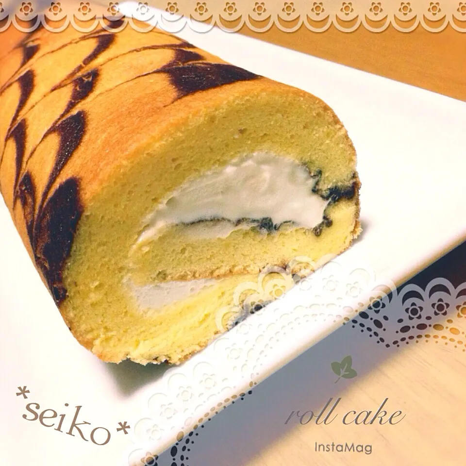 久々のロールケーキ作りは なんとな〜くの矢羽根模様で(‾◡◝ ა)|*seiko*さん