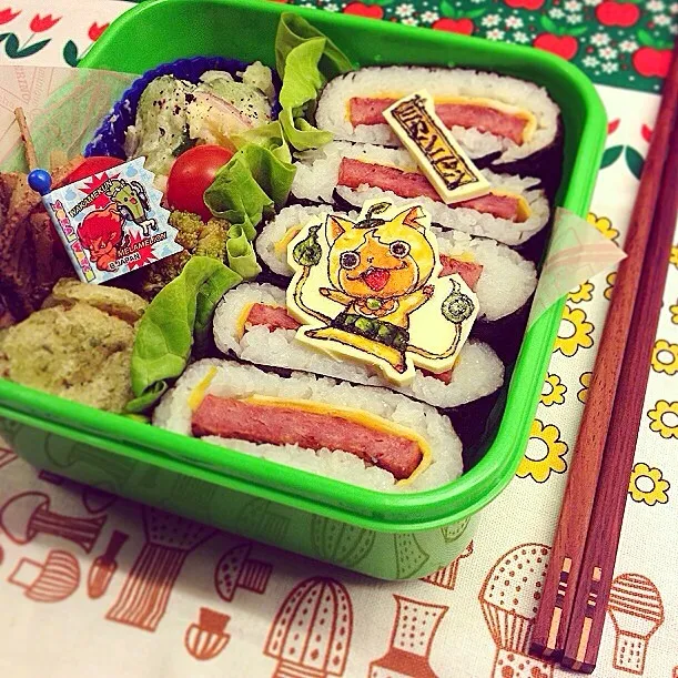 Snapdishの料理写真:Yokaiwatch Mikannyan 🍊Spam Onigiri lunch box.  妖怪ウォッチ ミカンニャン🍊スパムたたみおにぎり弁当|Yuka Nakataさん