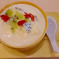 Snapdishの料理写真:Fruits soup|puspaayumulatsihさん