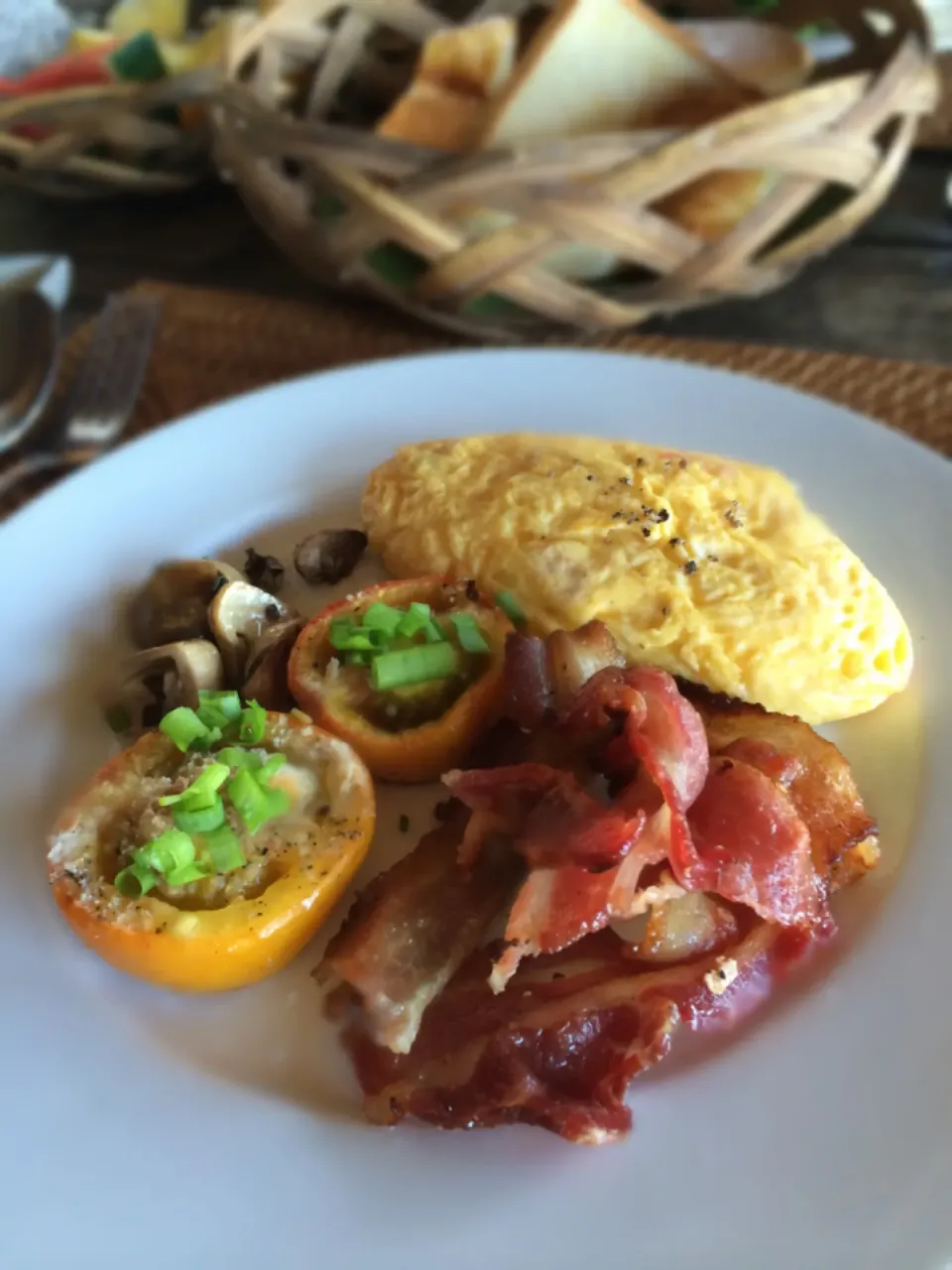 Last breakfast at Mango Bay|Huyen Trang Vuさん