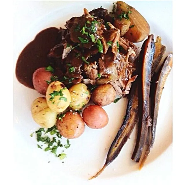 Pot Roast, Roasted Baby Potato, and Heirloom Carrot, Demi Glace...|Jenn Strangeさん