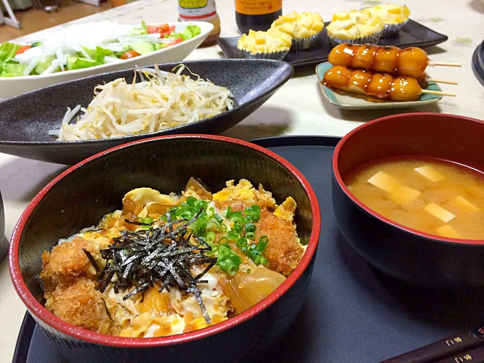 明日は娘の運動会❤️勝つ丼（笑）定食🍀|makoさん