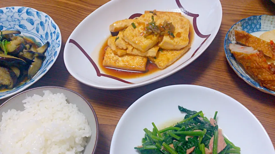 ・木綿豆腐の照り焼き
・ナスのナムル風
・ほうれん草とツナのサッと炒め
・天ぷら|ようかんさん