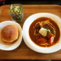 Snapdishの料理写真:クリームチーズのせビーフストロガノフなLunch♩|ikuminさん