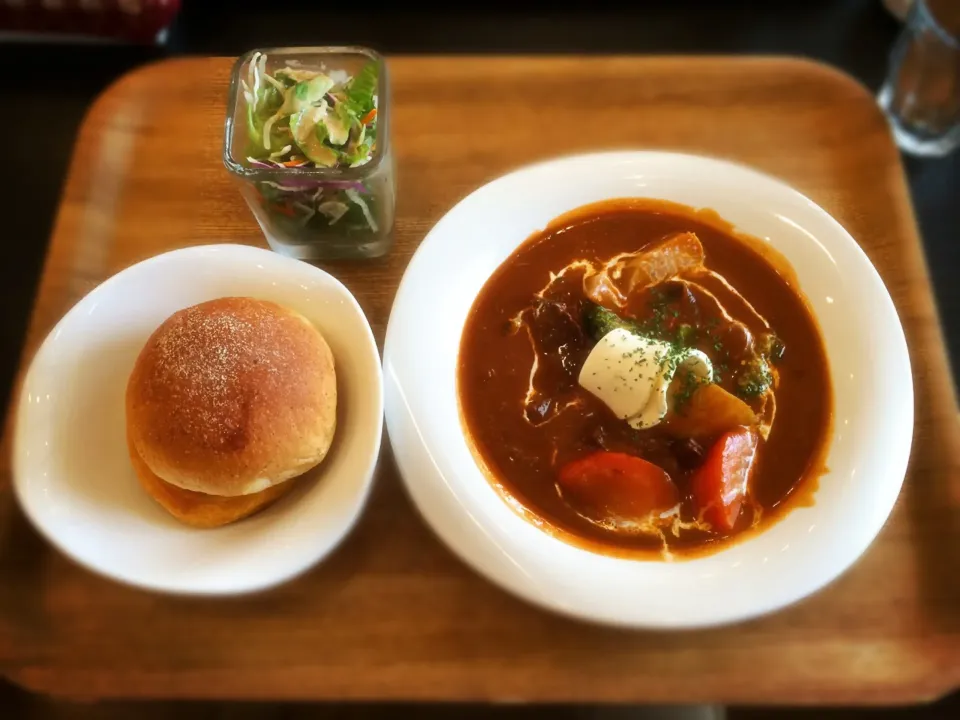 クリームチーズのせビーフストロガノフなLunch♩|ikuminさん