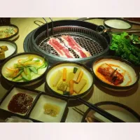 Sườn nướng và Bò nướng 🍴 
 #koreanfood #daebak 😍|Mai Quỳnhさん