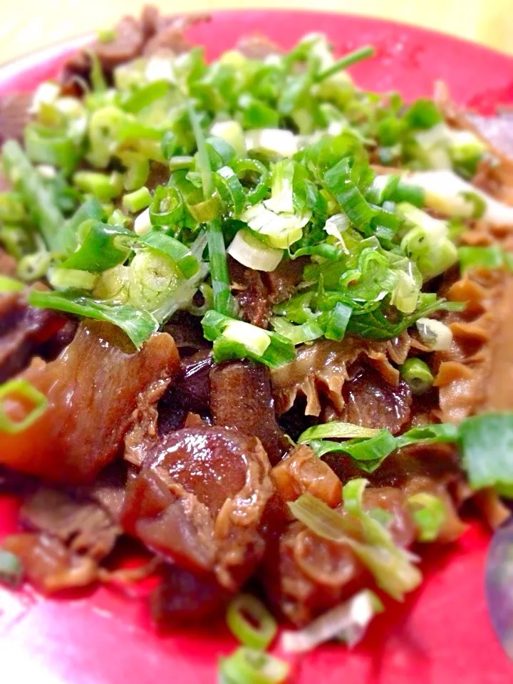 Sliced Beef and Tendon|Sam: photos by iPhoneさん