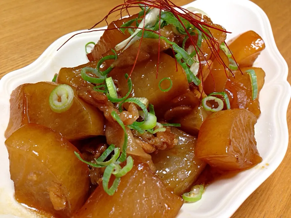 くららさんの料理 大根と豚肉のこっくりオイスター煮❤️|川上千尋さん