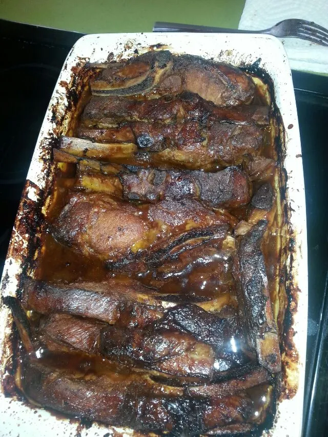 Snapdishの料理写真:bbq pork ribs.  probably ruined my pan but they smell awesome! !|Polly Gelfusoさん