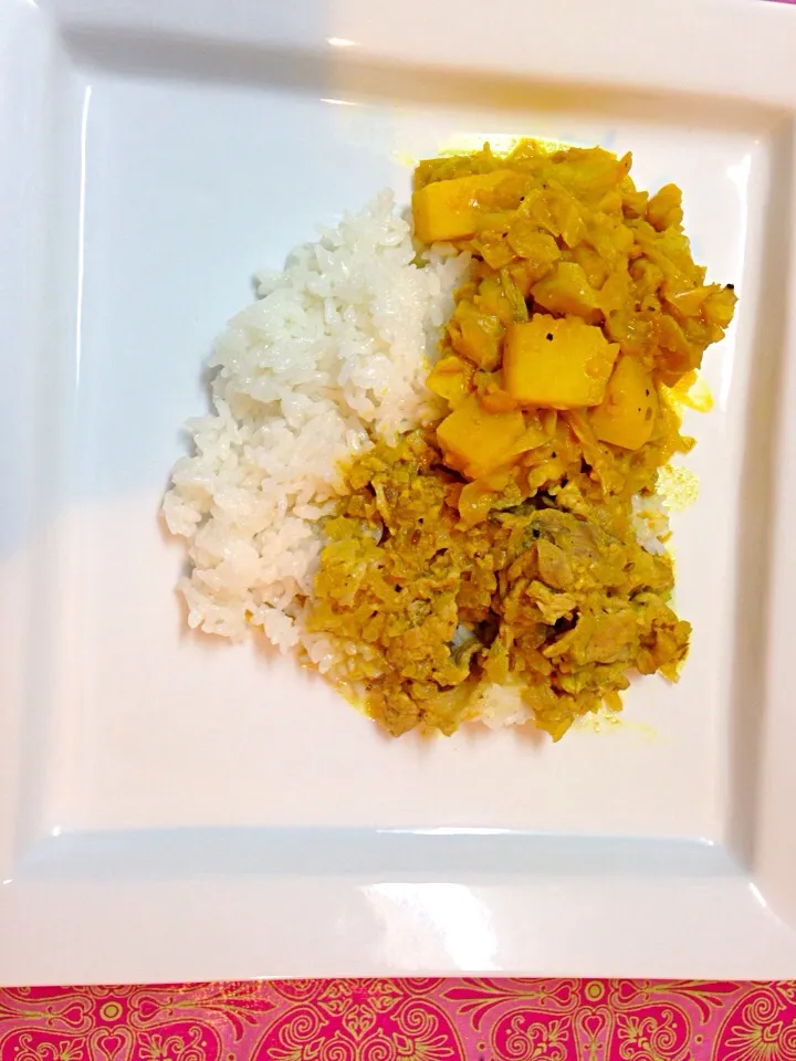 Snapdishの料理写真:Sri Lanka pork curry and  Sabzi|Rasayi723さん