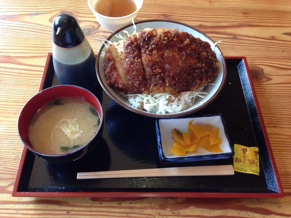 平谷村ひまわりの湯のソースカツ丼|くめっちさん