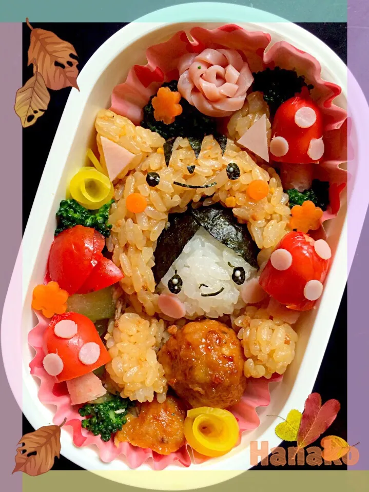 くるみの日らしいので…くるみ拾いリスさくちゃん弁当(^_−)−☆|hanakoさん