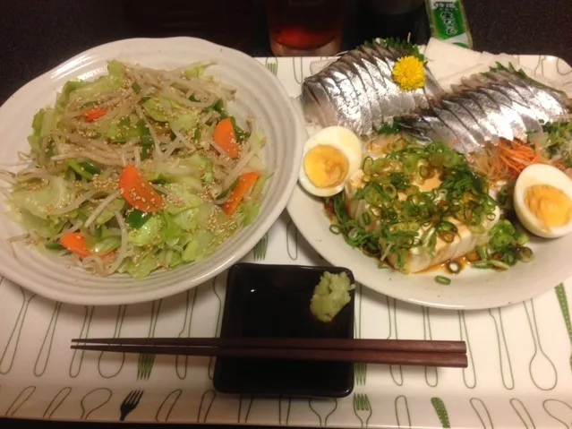 Snapdishの料理写真:胡麻和えモヤポン、秋刀魚のお刺身、ゆで卵、冷奴！꒰ •ॢ  ̫ -ॢ๑꒱✩✨|サソリさん