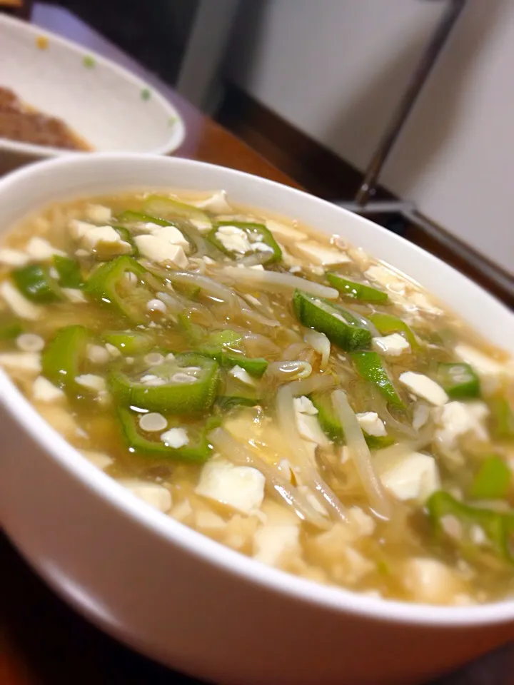 オクラもやし豆腐のあんかけスープ|くぬさん