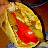 Snapdishの料理写真:tequila lime marinated chicken fajitas with bell pepper abd onion.|Mario Wrightさん