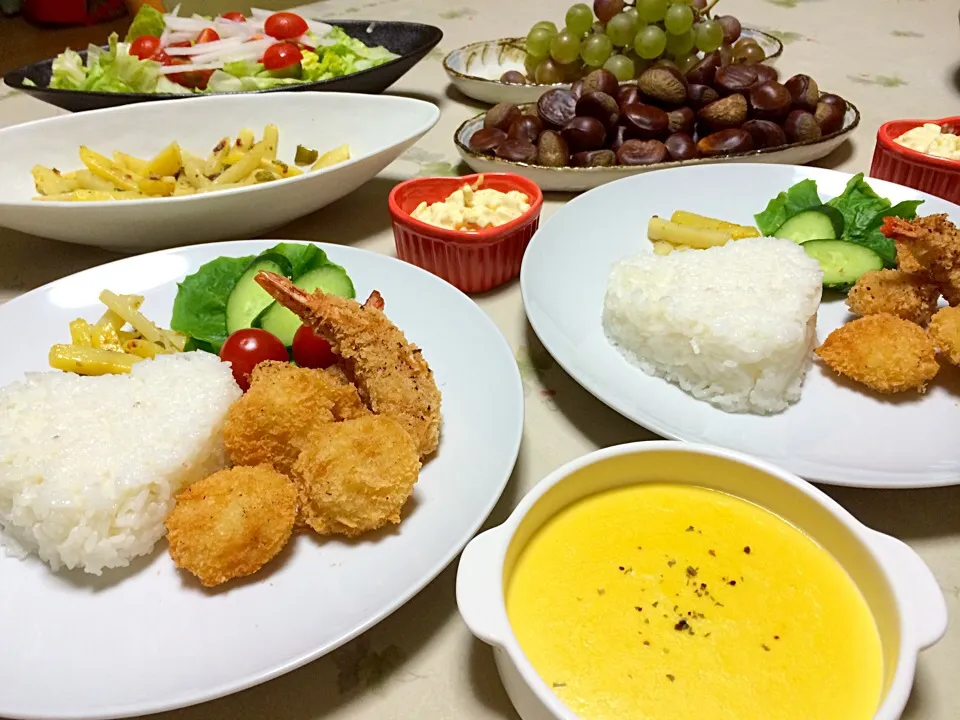 今夜は洋食❤️いただいた秋の味覚をデザートに😊|makoさん