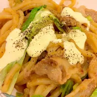 Snapdishの料理写真:みそマヨ焼きうどん|Masato  Ikedaさん