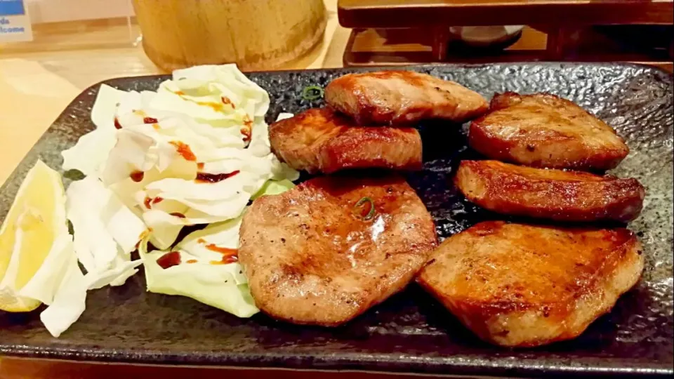 Ox tongue yakitori|Skyeさん