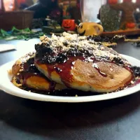 Snapdishの料理写真:Homemade bluberry pancakes with homemade bluberry jam ..... With powdered sugar|AliceMillyaさん