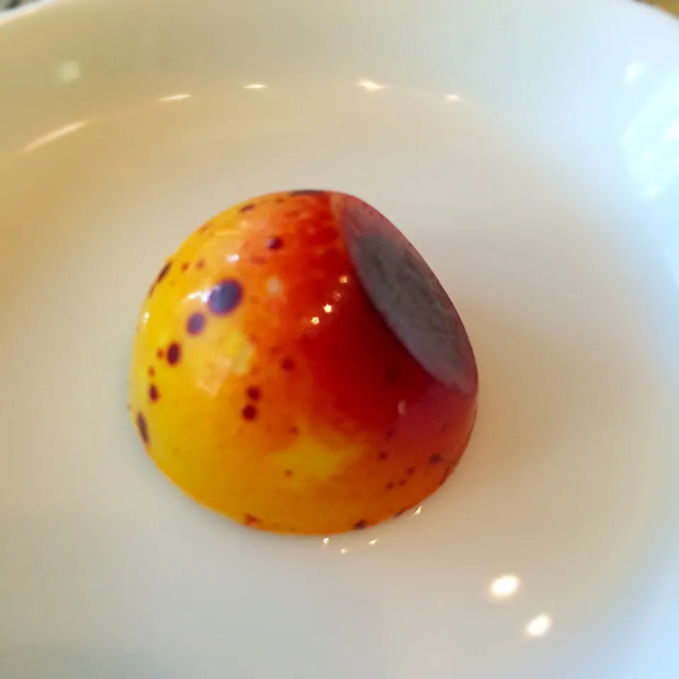 Passion fruit caramel / Christopher elbow artisnal chocolate|Nanaさん