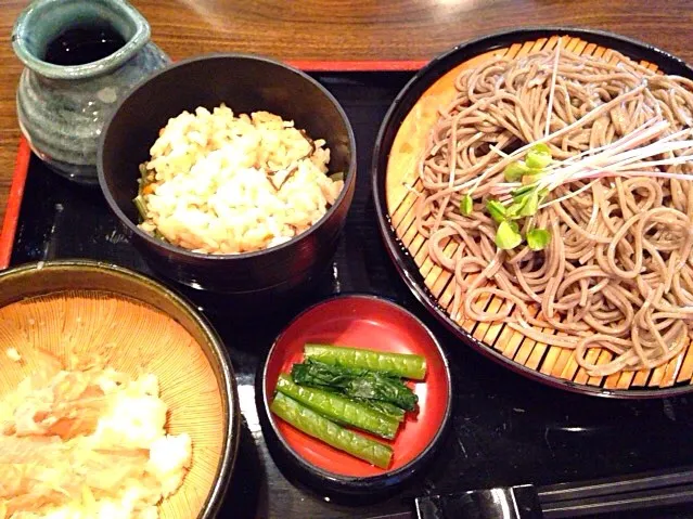 おろしそば定食。そば湯付き(*^^*)761円|マリリン☆さん