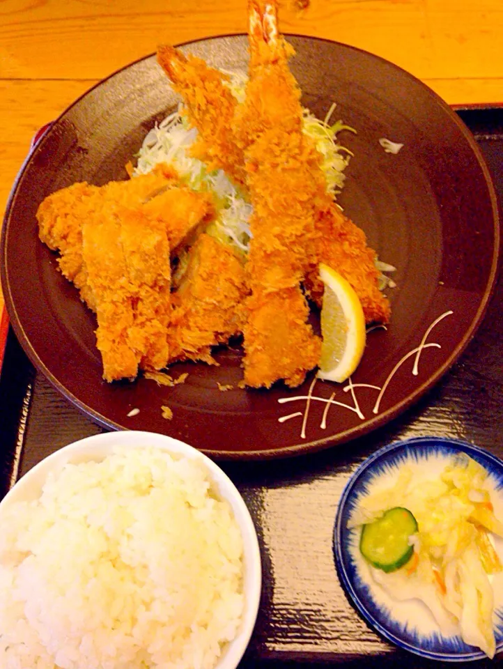 札幌 うまい館 海老ロースカツ定食|pipioujiさん