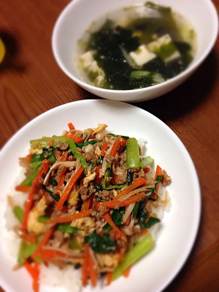 Snapdishの料理写真:野菜ピビンパ＆豆腐の韓国風スープ✨|まるちゃんさん