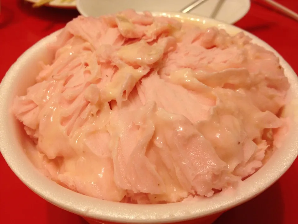 Strawberry shredded  ice cream|Elaineさん