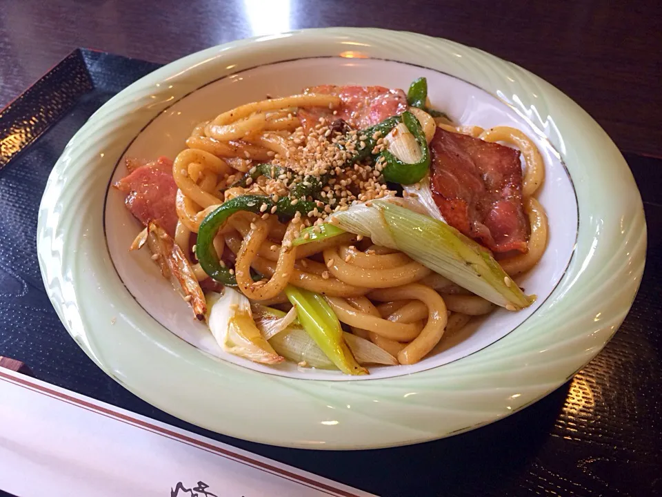 華樓 焼きうどん|カガヤさん