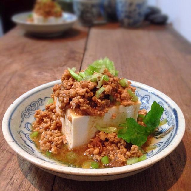 Romi s プレセント奴 tofu with XO sauce and meat sauce/rick chan SnapDish