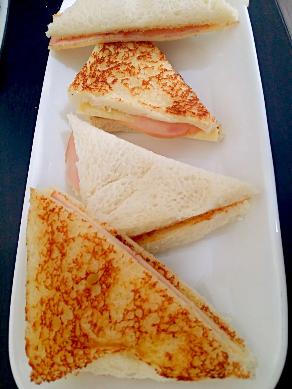 Ham & Cheese Sandwich 😙😋|🍒lynnlicious🍒さん