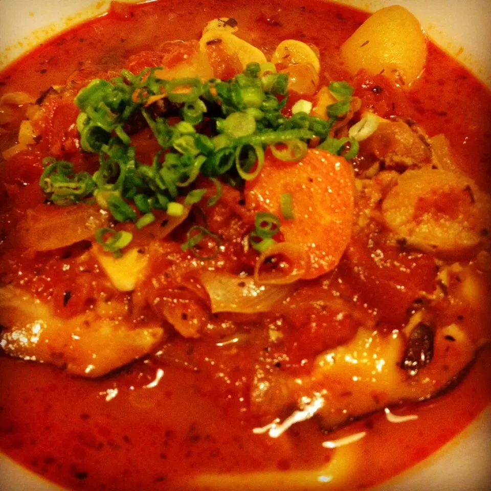 Tomato Based Thai Fish Soup with Udon Noodles|Emanuel Hayashiさん