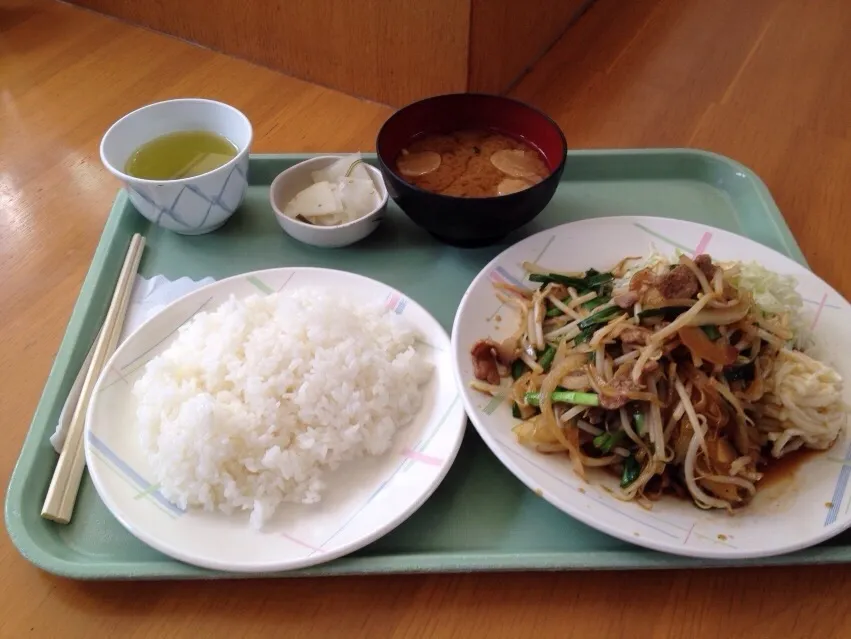 肉野菜炒め定食|おっちさん