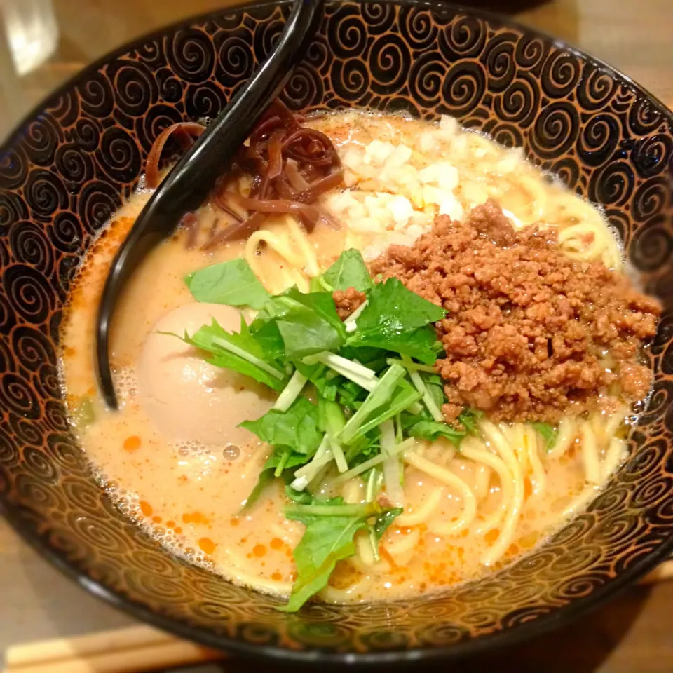 Snapdishの料理写真:茉莉蔵 坦々麺|さくさくぱんださん