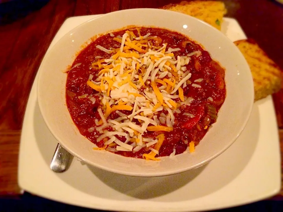 Bison chili and corn bread|Angelinaさん