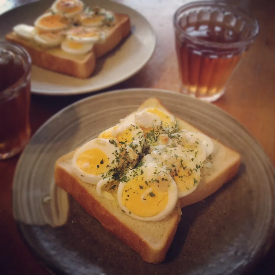 10/4朝ごはん『たらたまトースト』|Kenji Kinoshitaさん