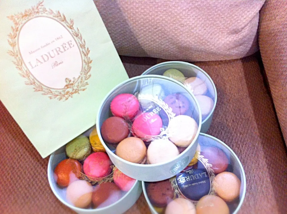 Snapdishの料理写真:Laduree from France 😋|Marinさん