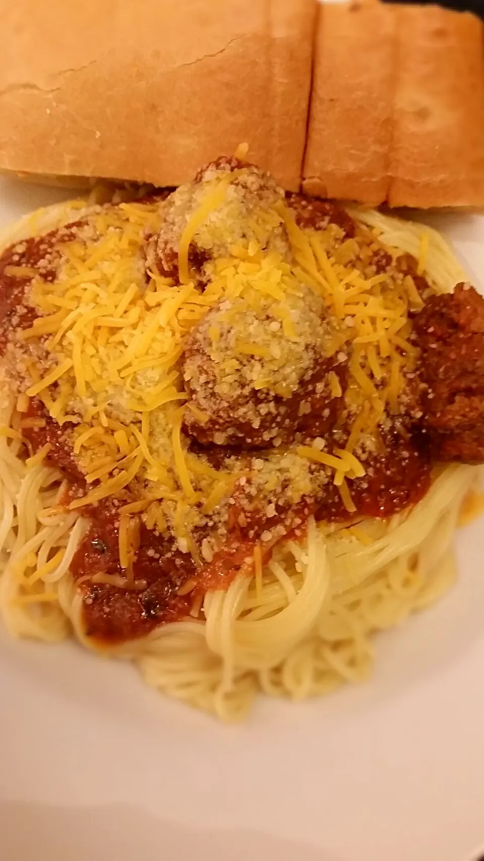 Spaghetti and Korean style meatballs|Shin SooMinさん