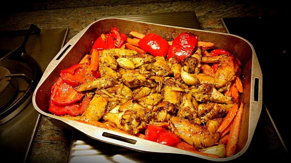 Roast Chicken Wings with Veggies|Kolinda Milatさん