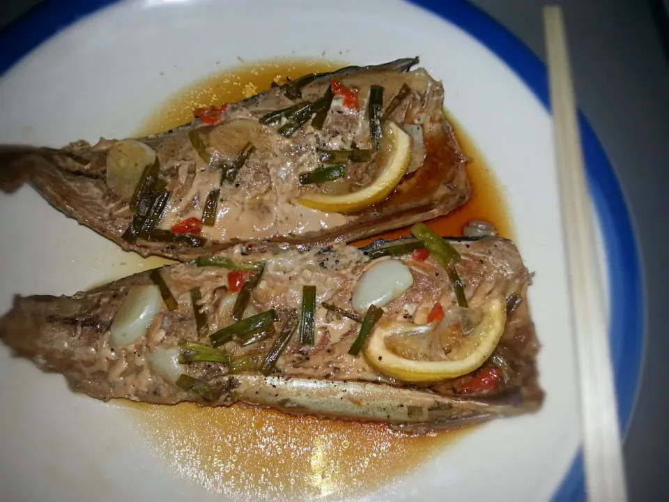 steamed fish with herbs and lemon|Lottie Ibadlit Ninoblaさん