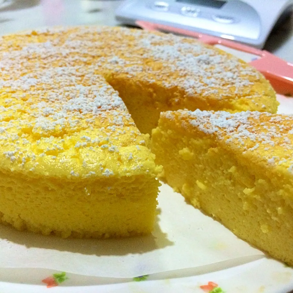 White chocolate soufflé cheesecake|Trish Wongさん